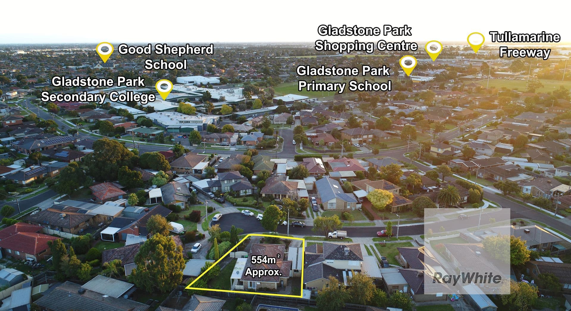 9 Calshot Grove, Gladstone Park VIC 3043, Gladstone Park - Thumbnail 2