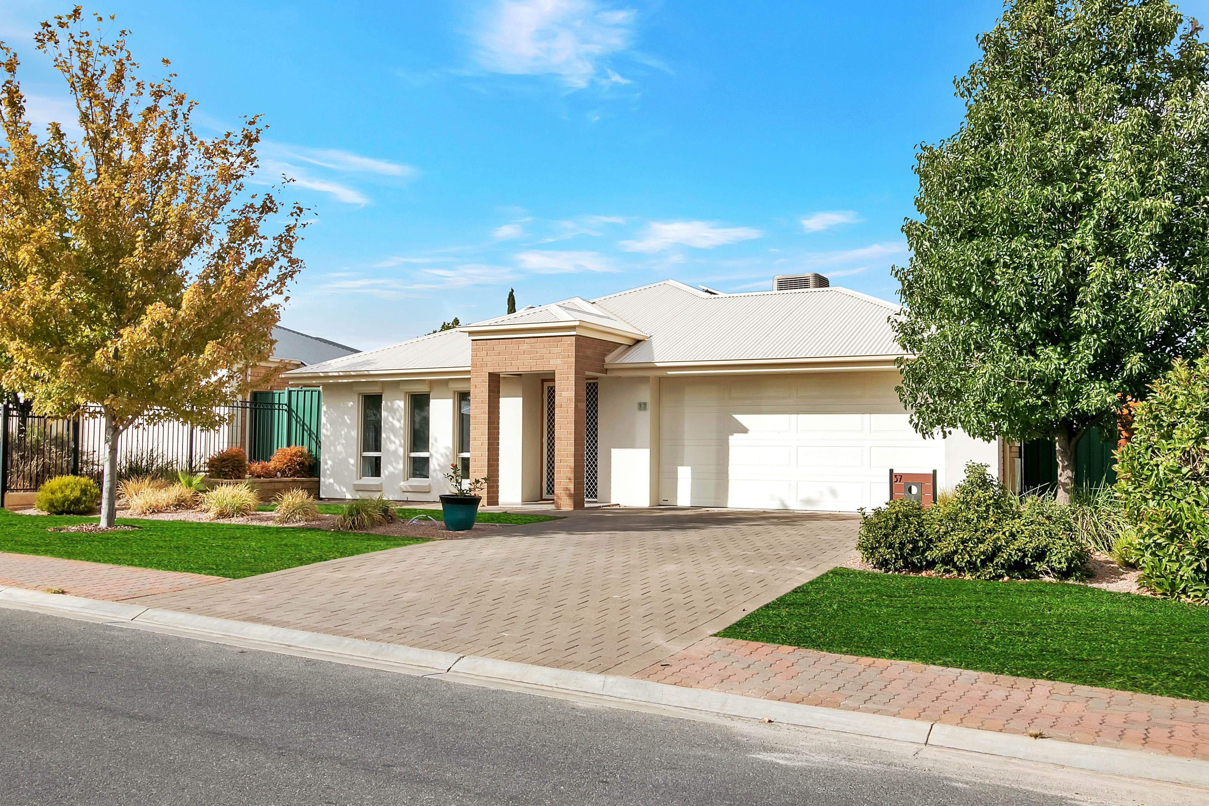 37 Springvale Drive, Blakeview SA 5114, Blakeview - Thumbnail 2