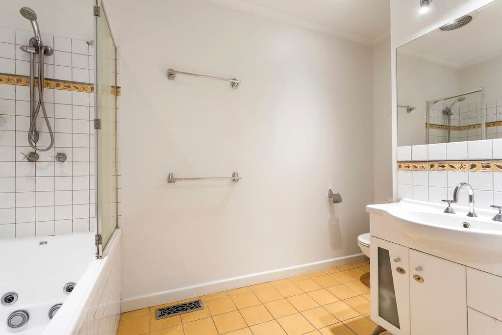 28 View Street, Clayton VIC 3168, Clayton - Thumbnail 6
