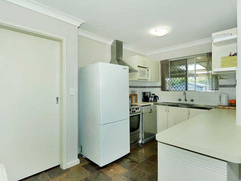 35 Rosekelly Road, Gosnells WA 6110, Gosnells - Thumbnail 5