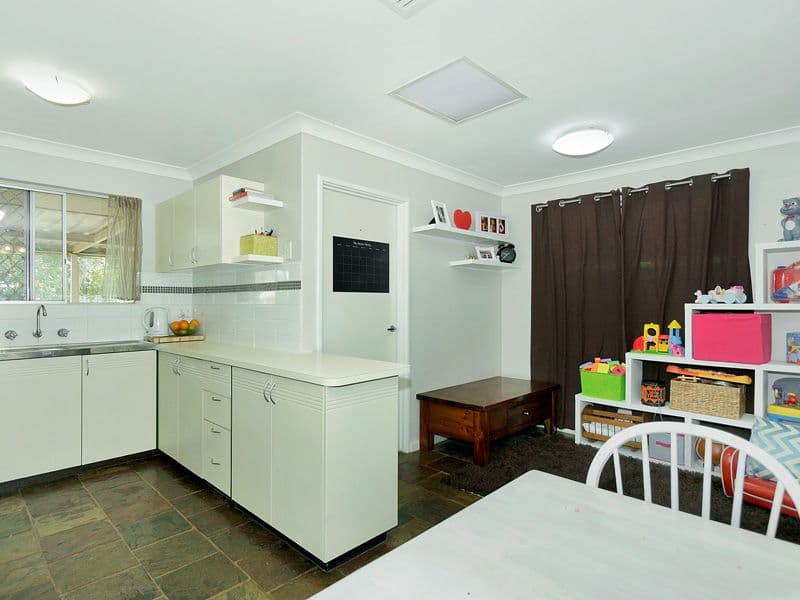 35 Rosekelly Road, Gosnells WA 6110, Gosnells - Thumbnail 6