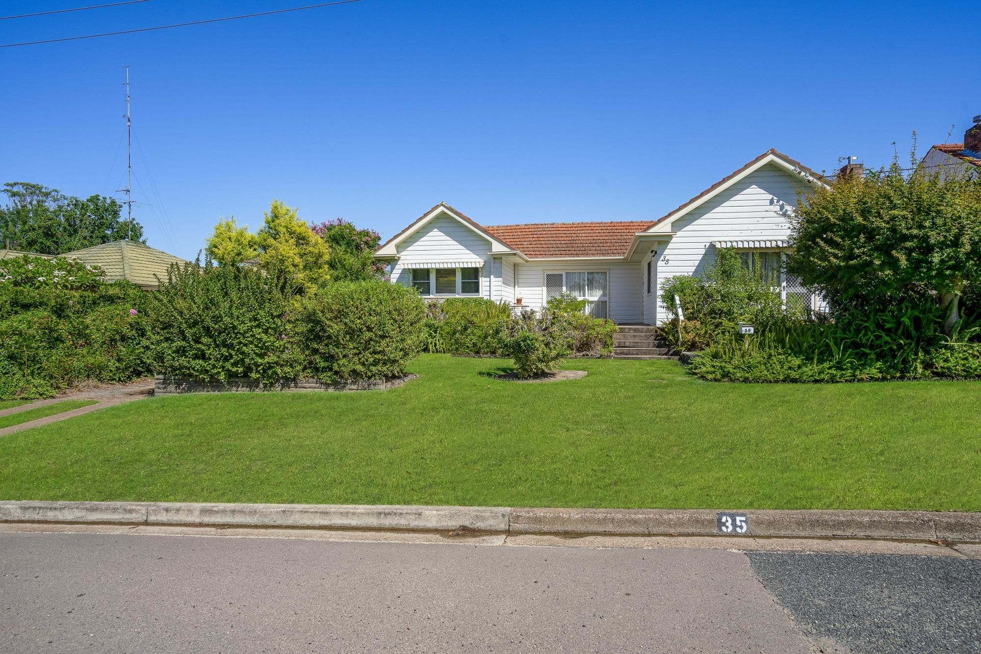 35 Sinclair Street, East Maitland NSW 2323, East Maitland - Thumbnail 2