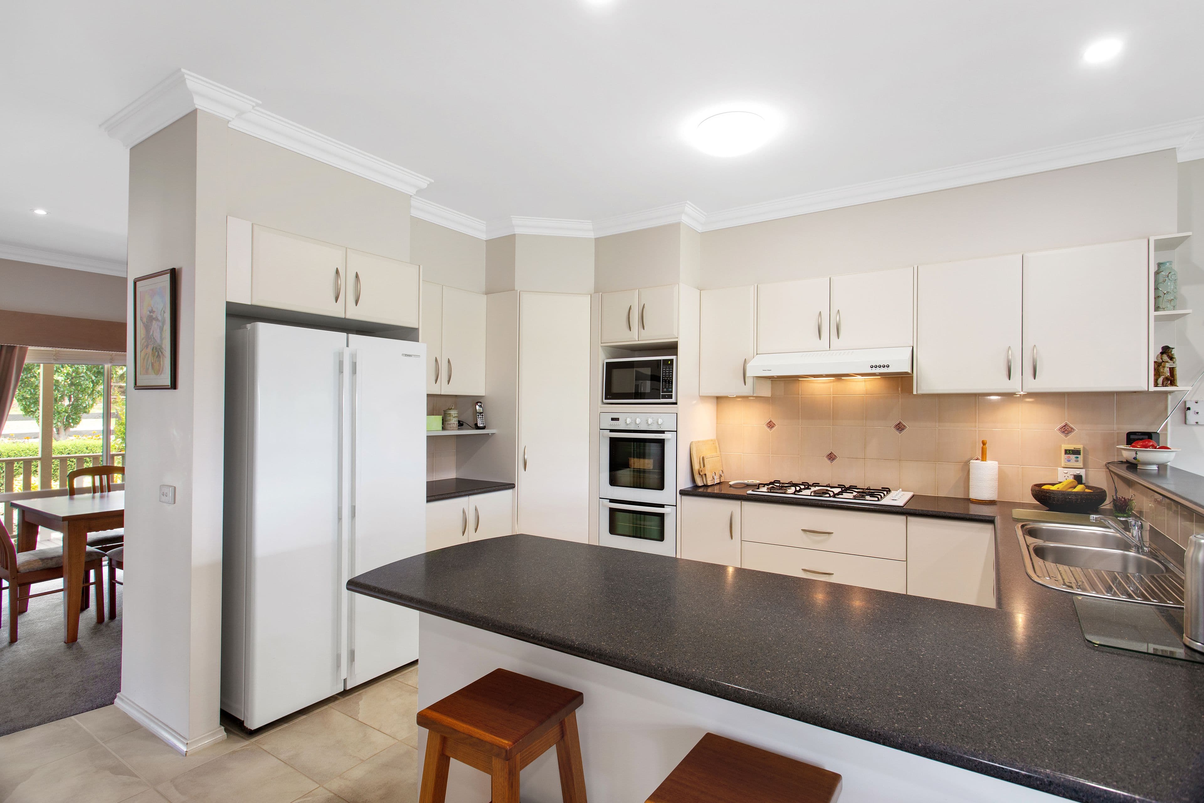 6 Overland Drive, Doreen VIC 3754, Doreen - Thumbnail 4