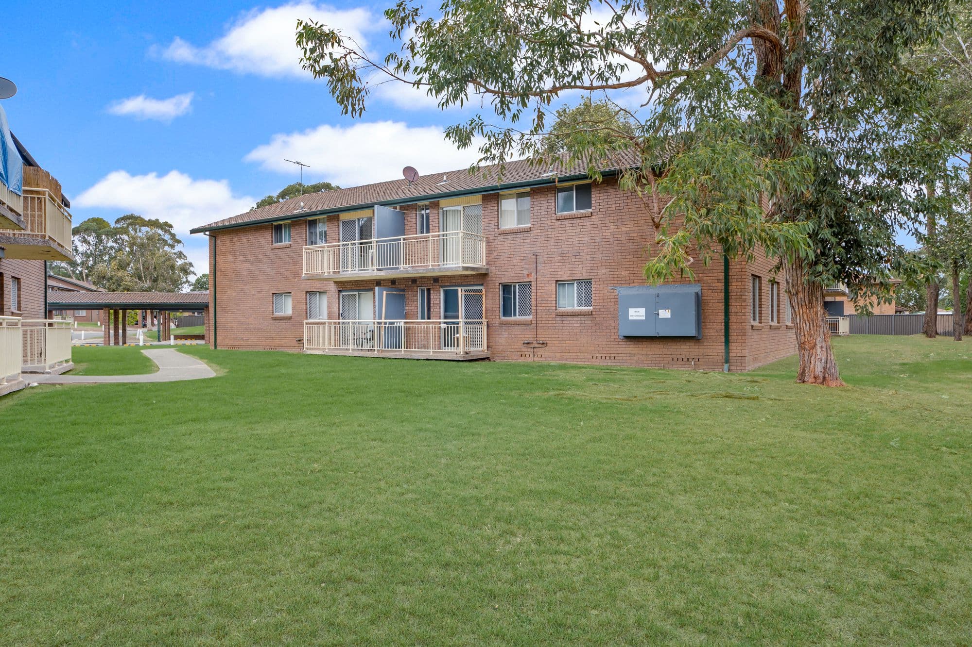 Minto NSW 2566, Minto - Image 1