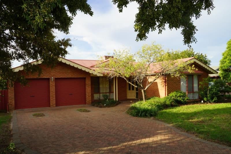 20 Grangewood Drive, DUBBO NSW 2830, Dubbo - Image 1
