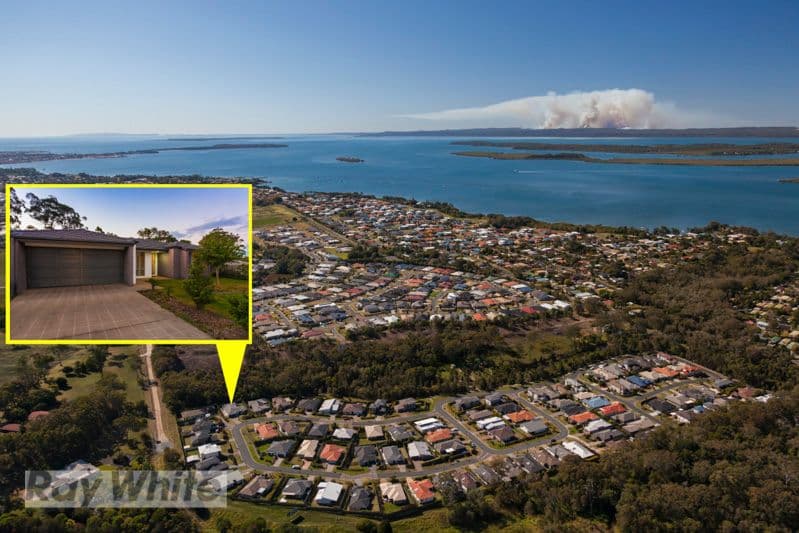 17 Aqua Crest, REDLAND BAY QLD 4165, Redland Bay - Image 1