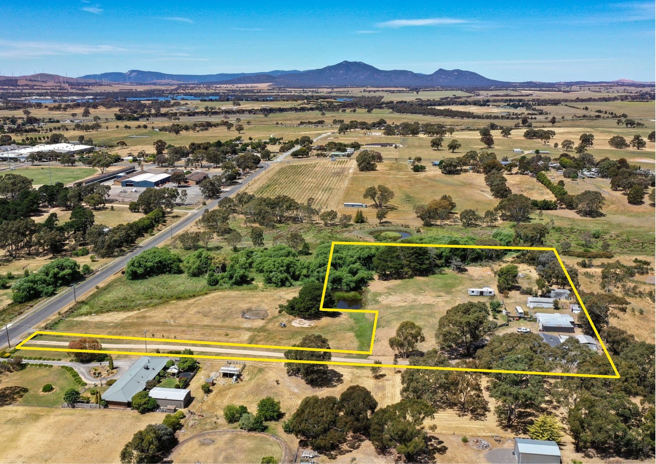 73 Elizabeth Street, Ararat VIC 3377, Ararat - Thumbnail 2
