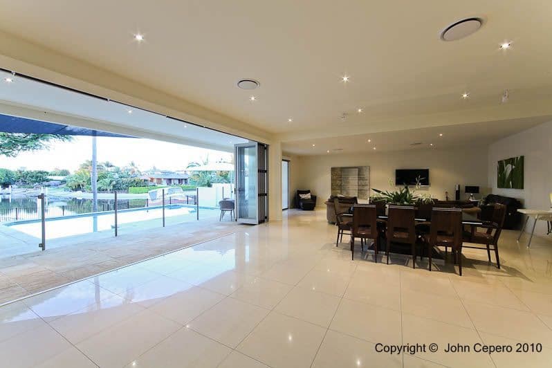 3 Meredith Drive, BROADBEACH WATERS QLD 4218, Broadbeach Waters - Thumbnail 3
