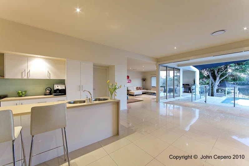 3 Meredith Drive, BROADBEACH WATERS QLD 4218, Broadbeach Waters - Thumbnail 7