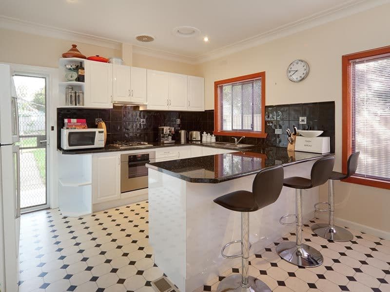 256 Denmar Street, EAST ALBURY NSW 2640, East Albury - Thumbnail 2