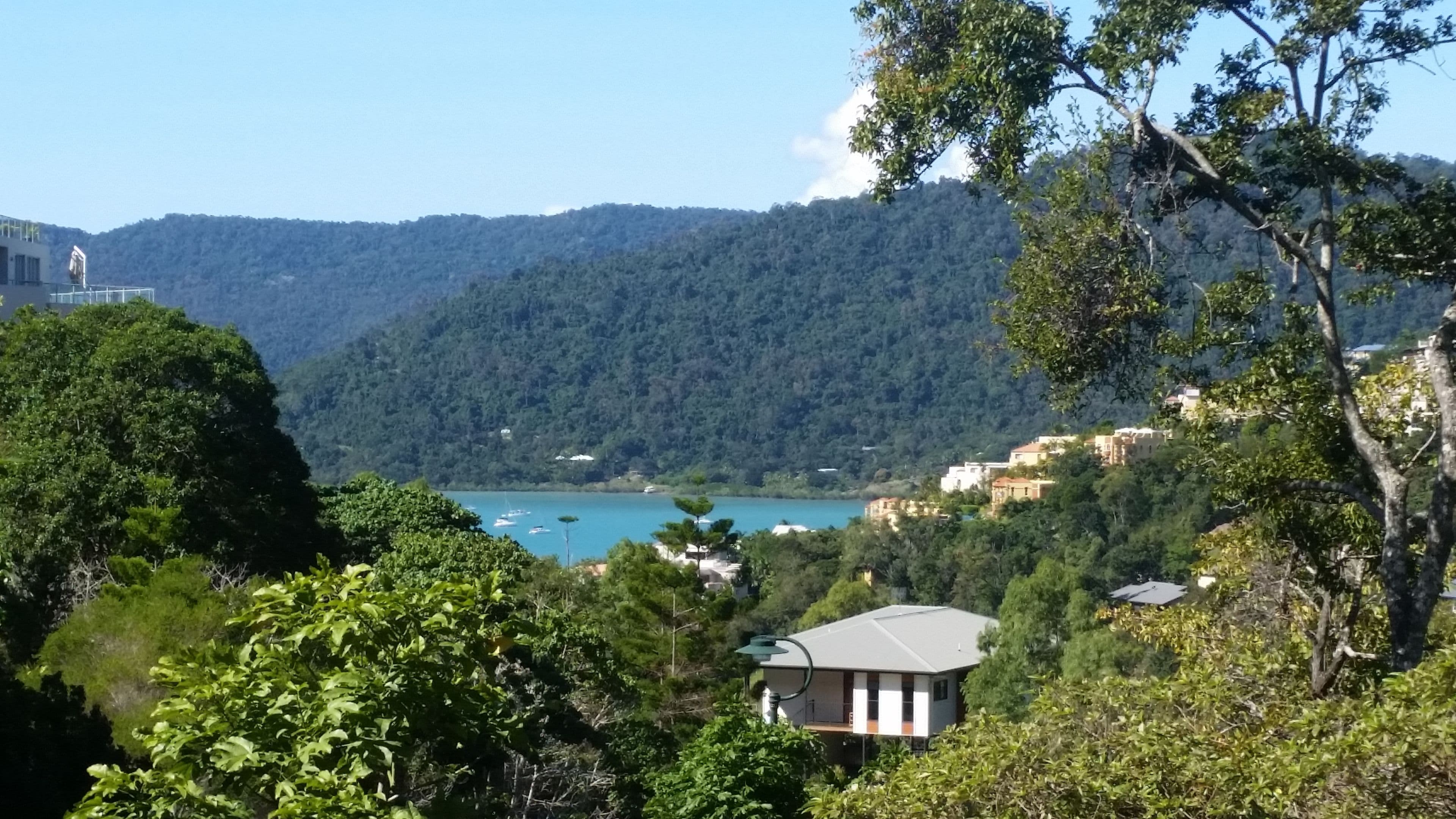 33 Seaview Drive, Airlie Beach QLD 4802, Airlie Beach - Thumbnail 2