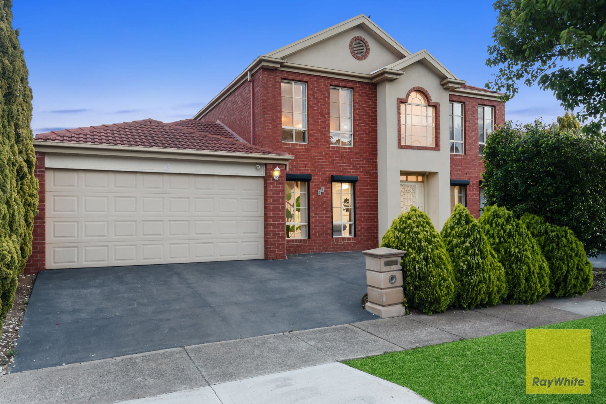 25 Meadow Way, Tarneit VIC 3029, Tarneit - Image 1