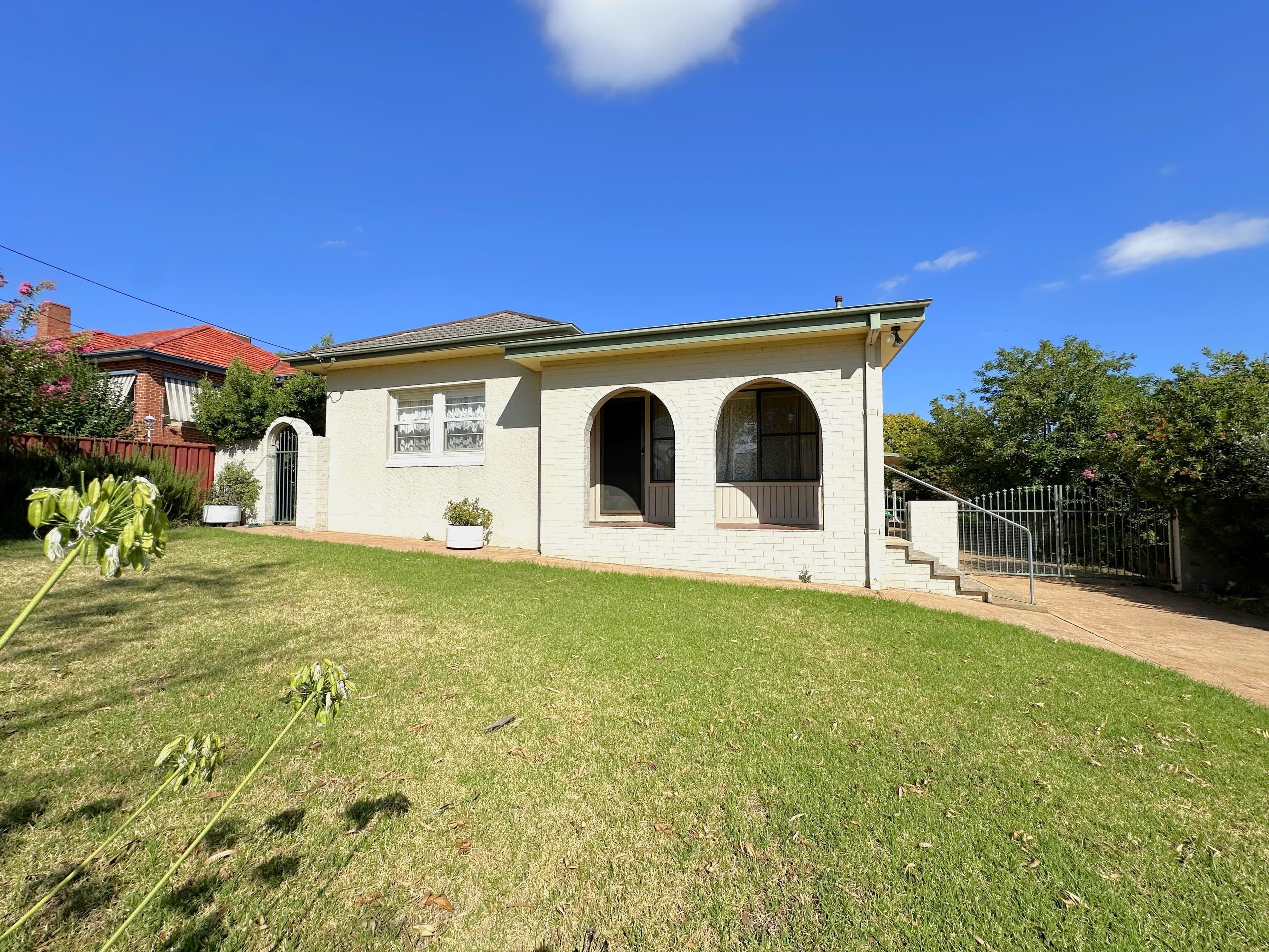 63 Thornhill Street, Young NSW 2594, Young - Image 1