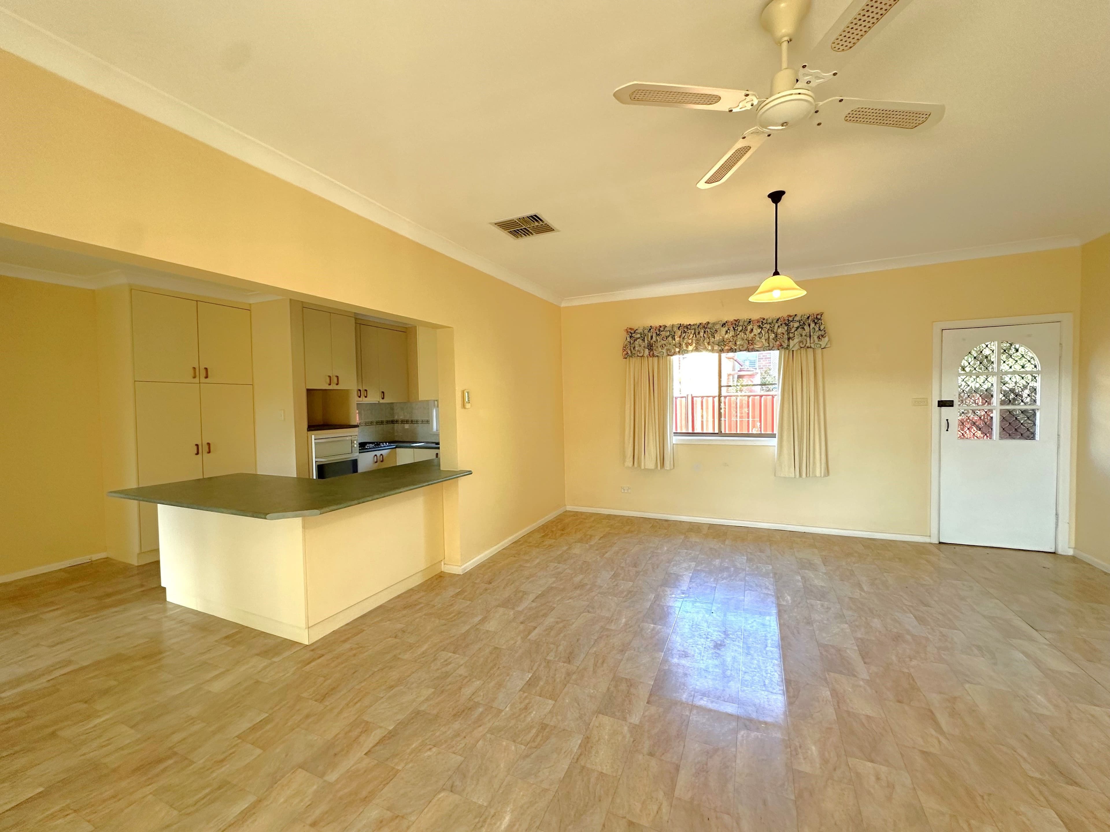 63 Thornhill Street, Young NSW 2594, Young - Thumbnail 5