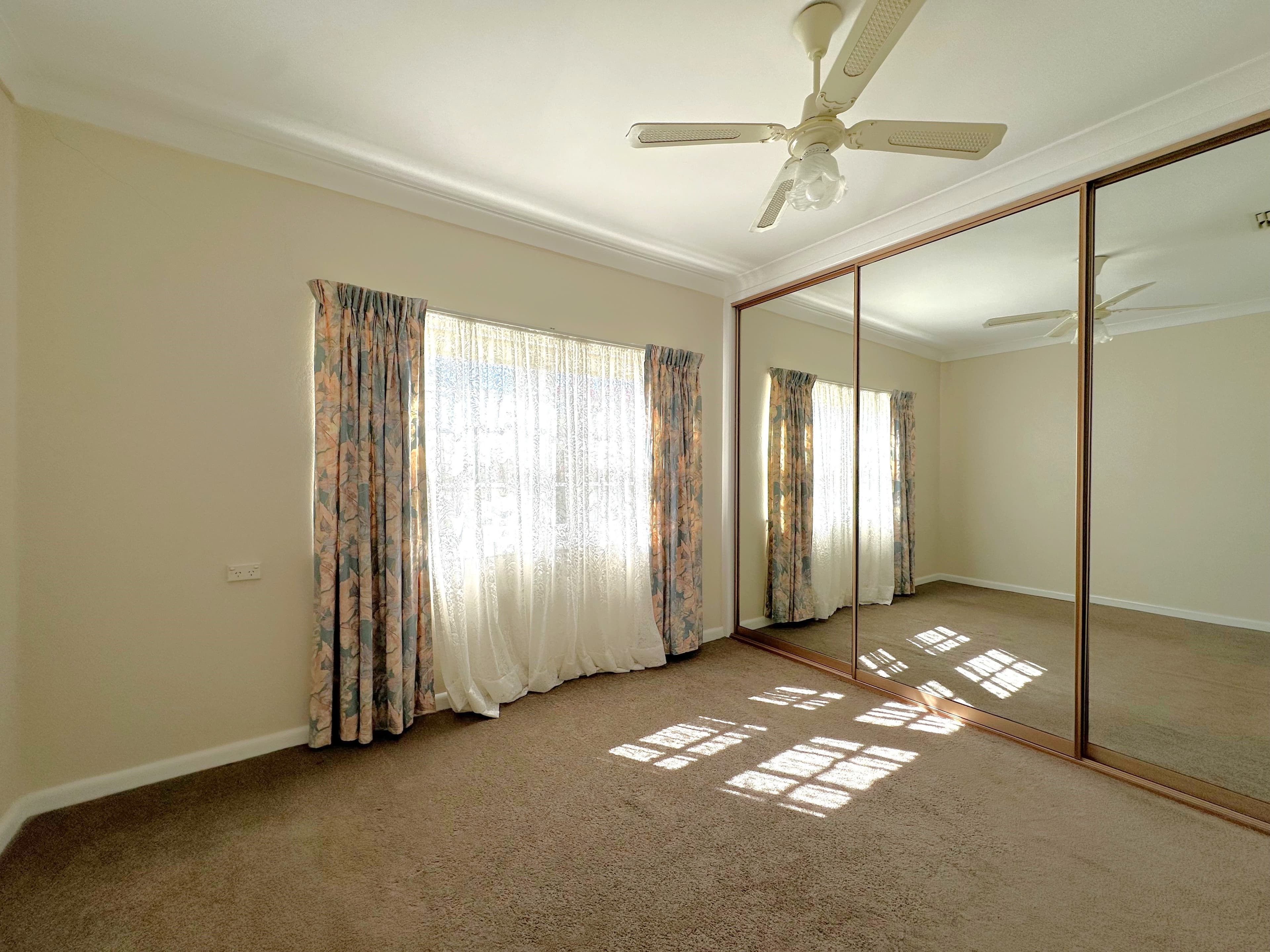 63 Thornhill Street, Young NSW 2594, Young - Thumbnail 7