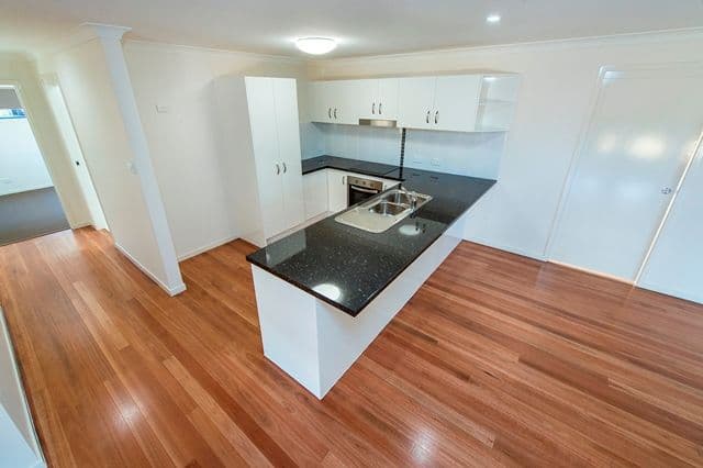 77 Livingstone Street, Berserker QLD 4701, Berserker - Thumbnail 4