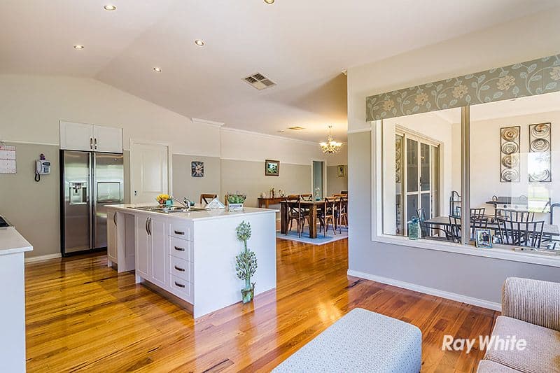 11 Fortuna Crescent, Cranbourne West VIC 3977, Cranbourne West - Thumbnail 8