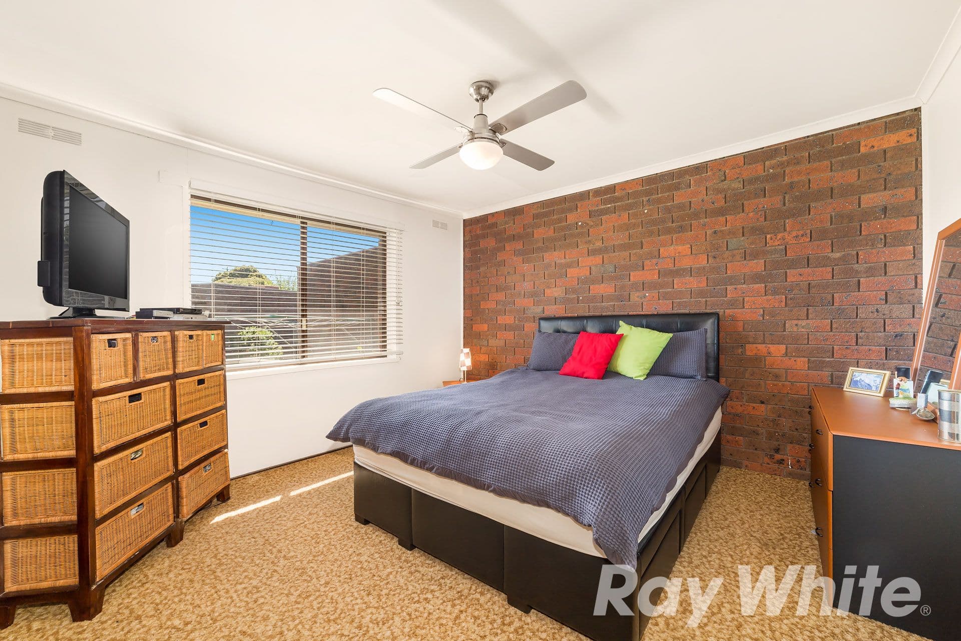 16-18 Elmhurst Road, Bayswater North VIC 3153, Bayswater North - Thumbnail 2