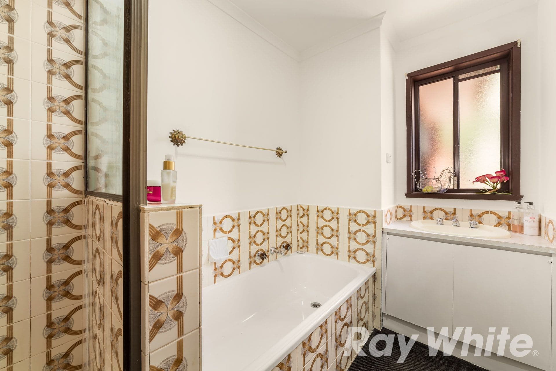 16-18 Elmhurst Road, Bayswater North VIC 3153, Bayswater North - Thumbnail 4