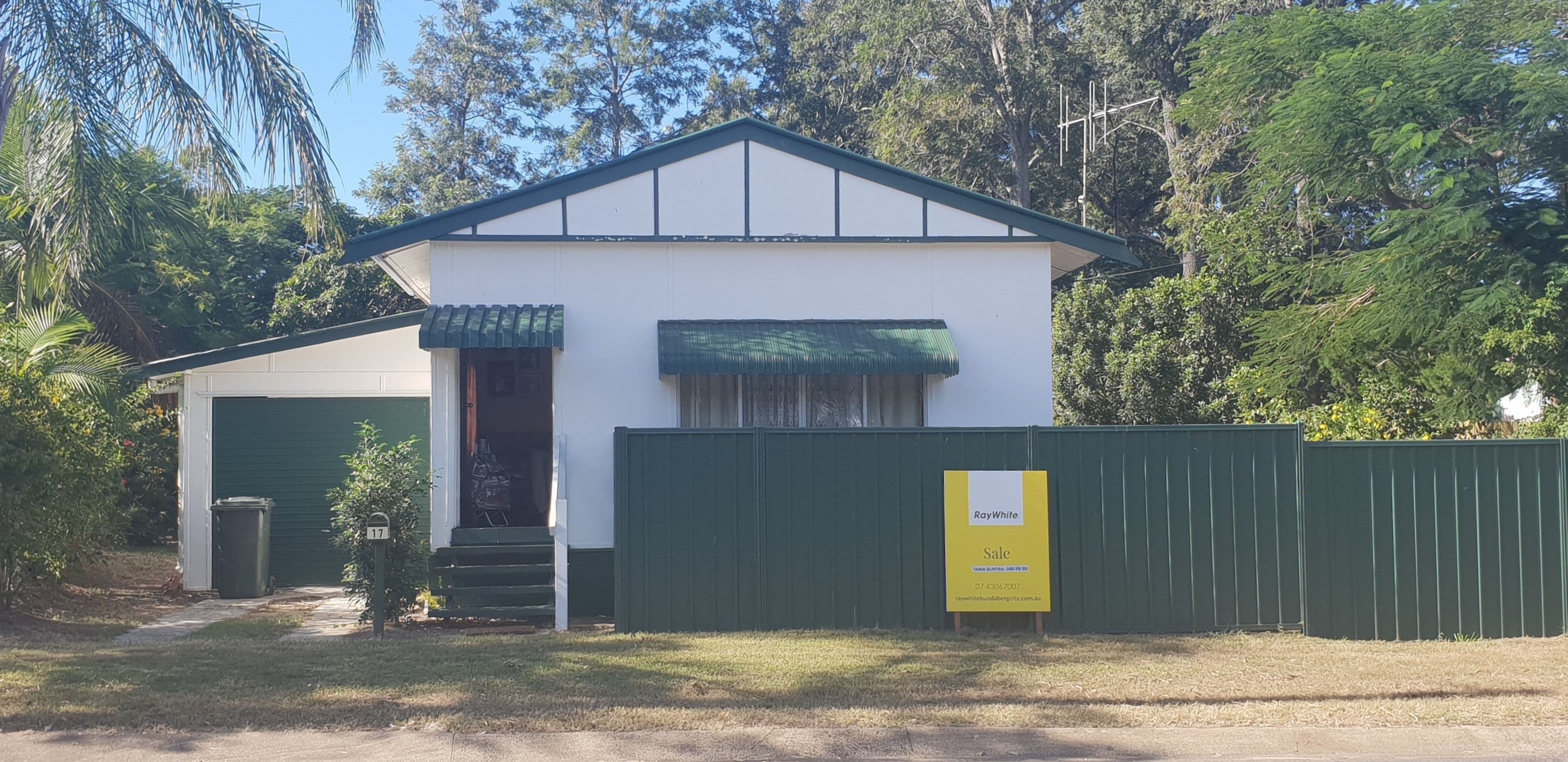 17 Moore Park Road, Moore Park Beach QLD 4670, Moore Park Beach - Image 1