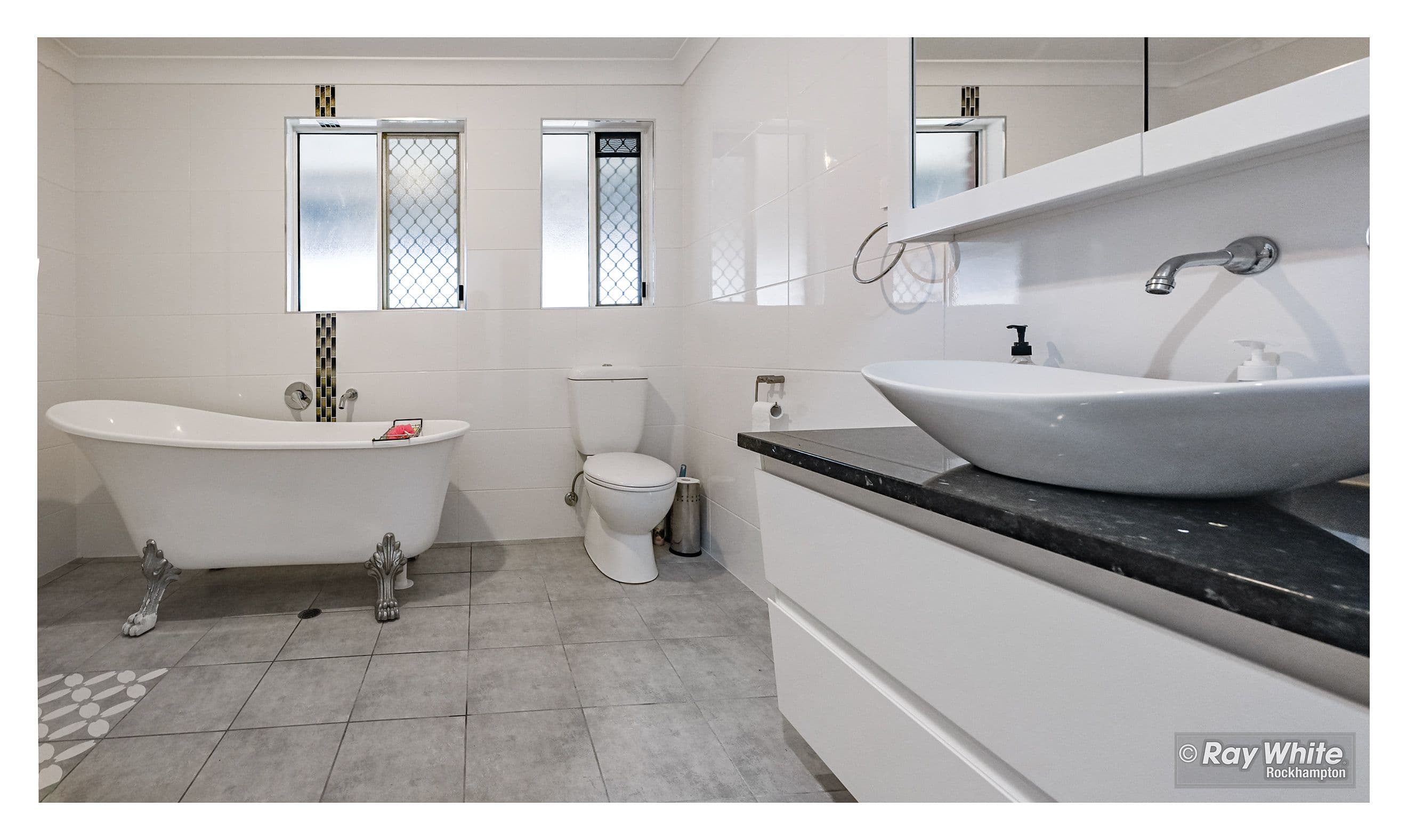 15 Davison Street, Gracemere QLD 4702, Gracemere - Thumbnail 2