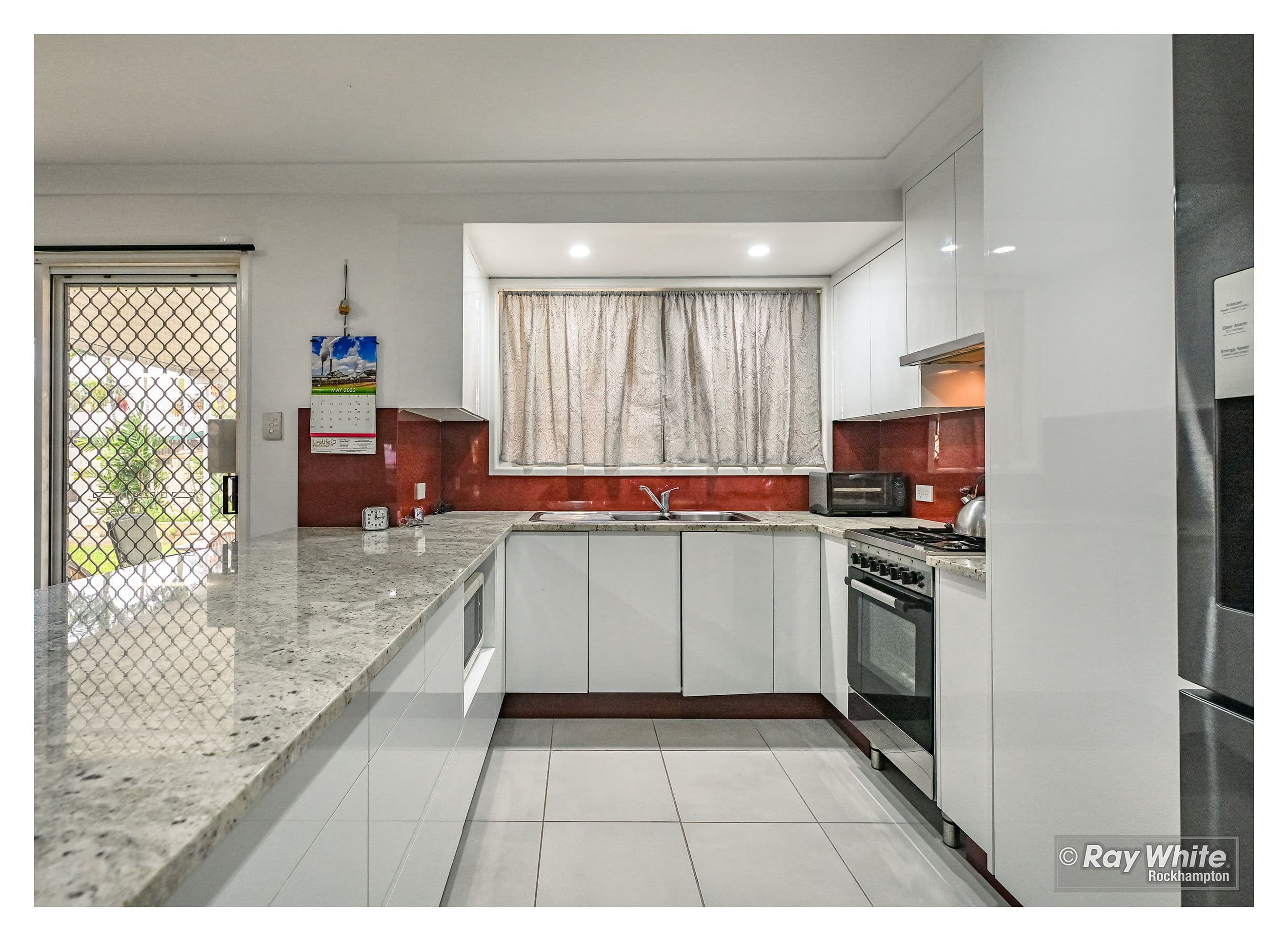 15 Davison Street, Gracemere QLD 4702, Gracemere - Thumbnail 6