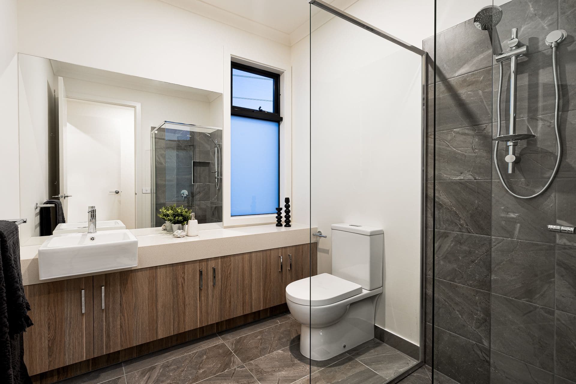 2 Whitehaven Crescent, Mulgrave VIC 3170, Mulgrave - Thumbnail 8