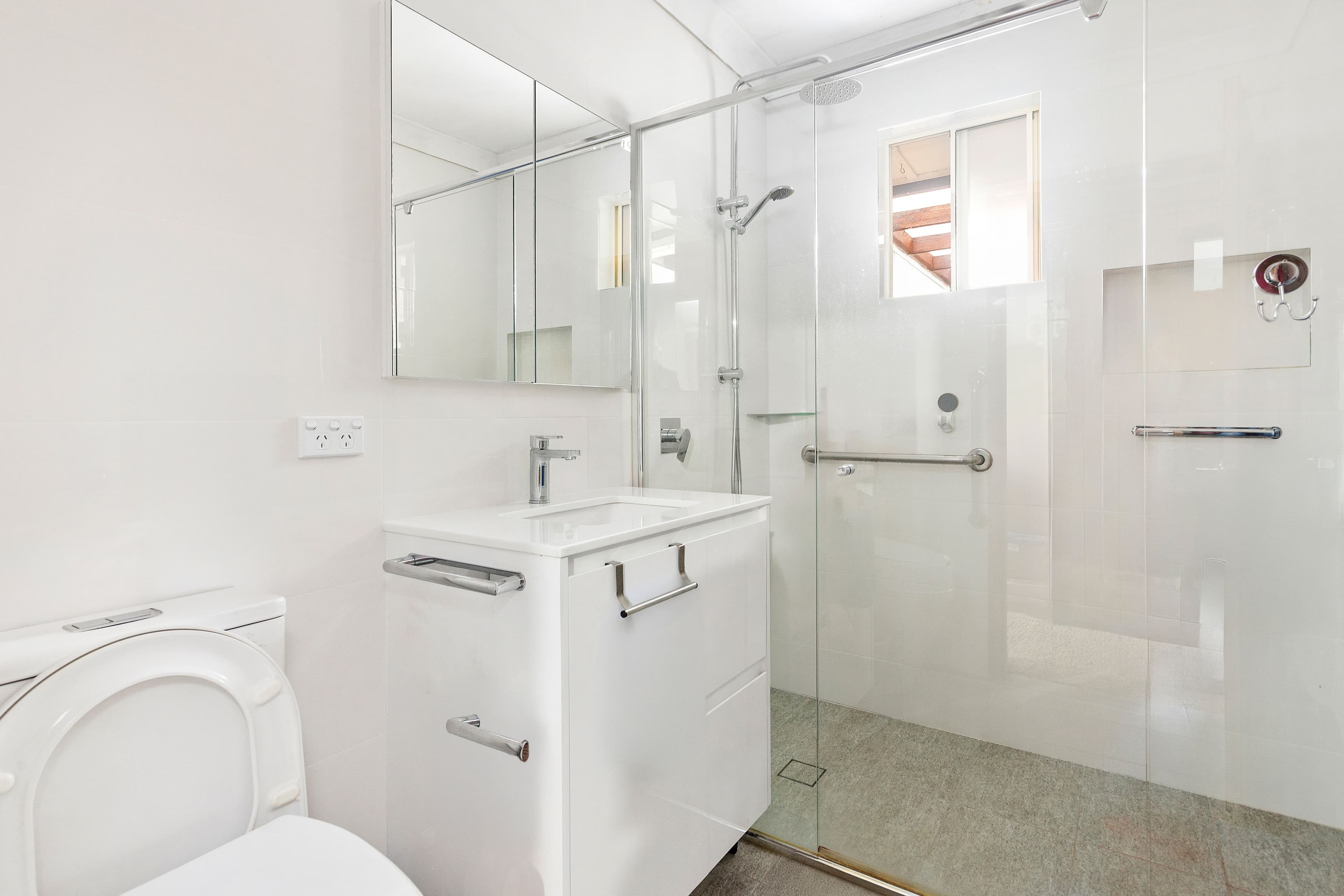 162 Belmore Road North, Riverwood NSW 2210, Riverwood - Thumbnail 6