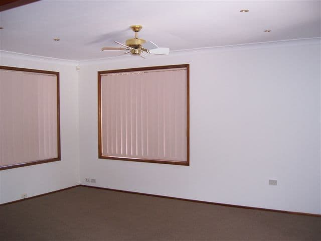 62  Madigan Boulevard, MOUNT WARRIGAL NSW 2528, Mount Warrigal - Thumbnail 4