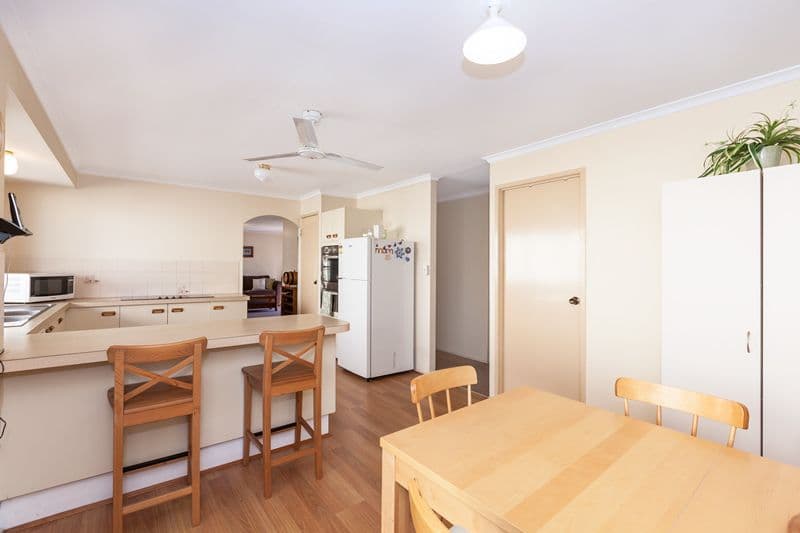 8 Zeeman Street, ROCHEDALE SOUTH QLD 4123, Rochedale South - Thumbnail 8
