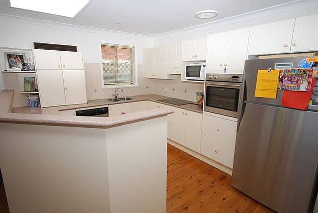 76 Roberta Street, GREYSTANES NSW 2145, Greystanes - Thumbnail 2