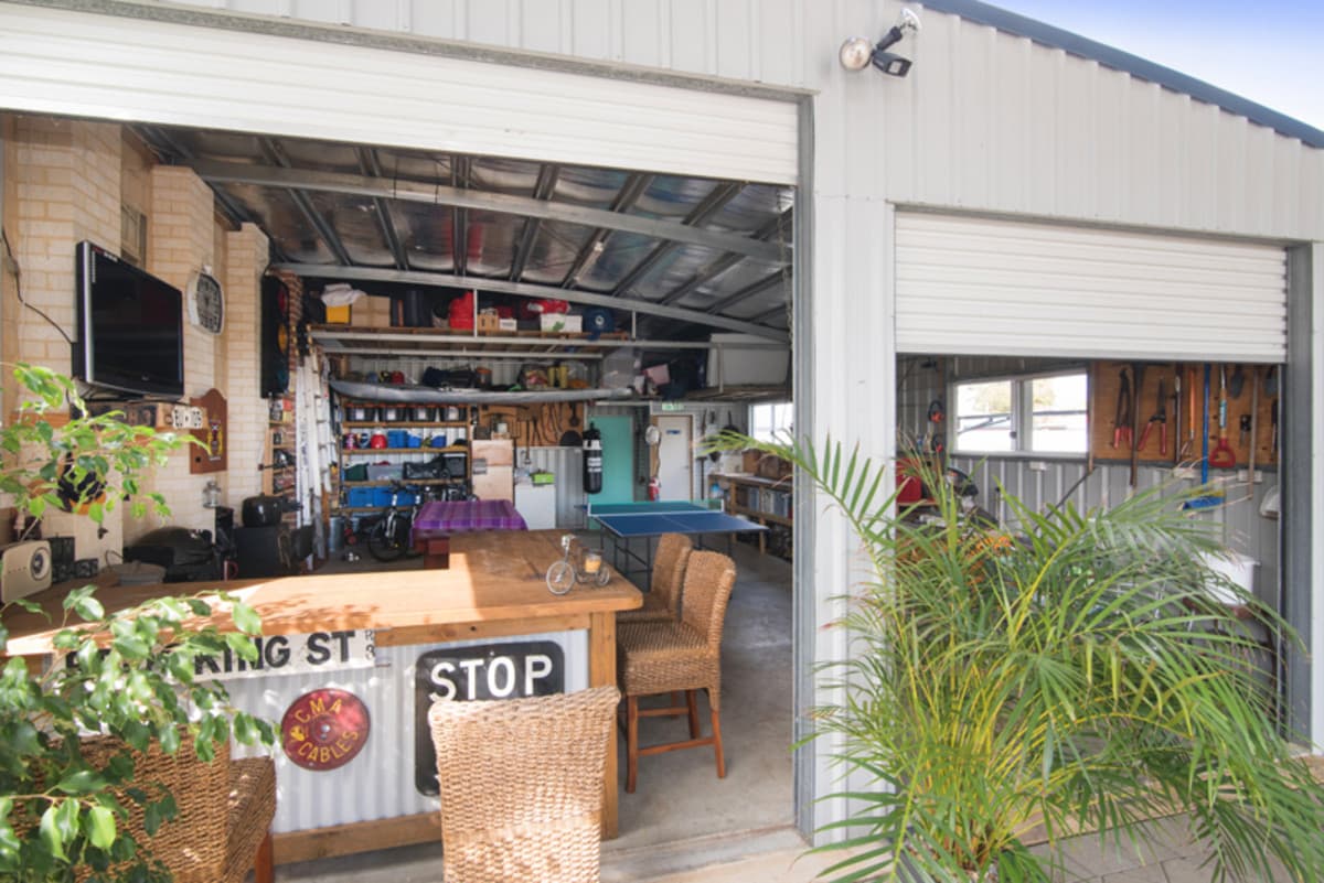 18 Kingfisher Boulevard, Broadwater, Broadwater - Image 1