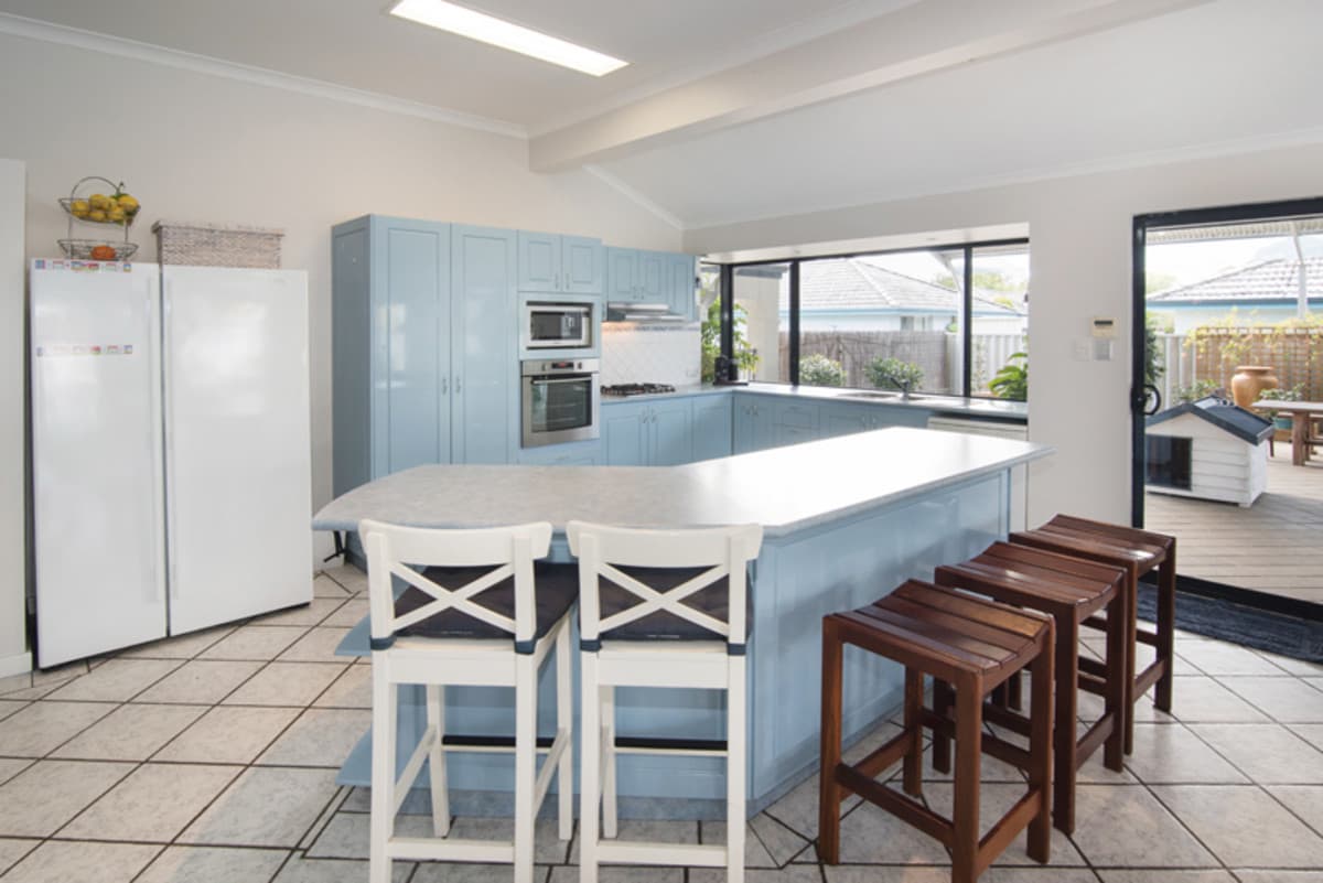18 Kingfisher Boulevard, Broadwater, Broadwater - Thumbnail 4