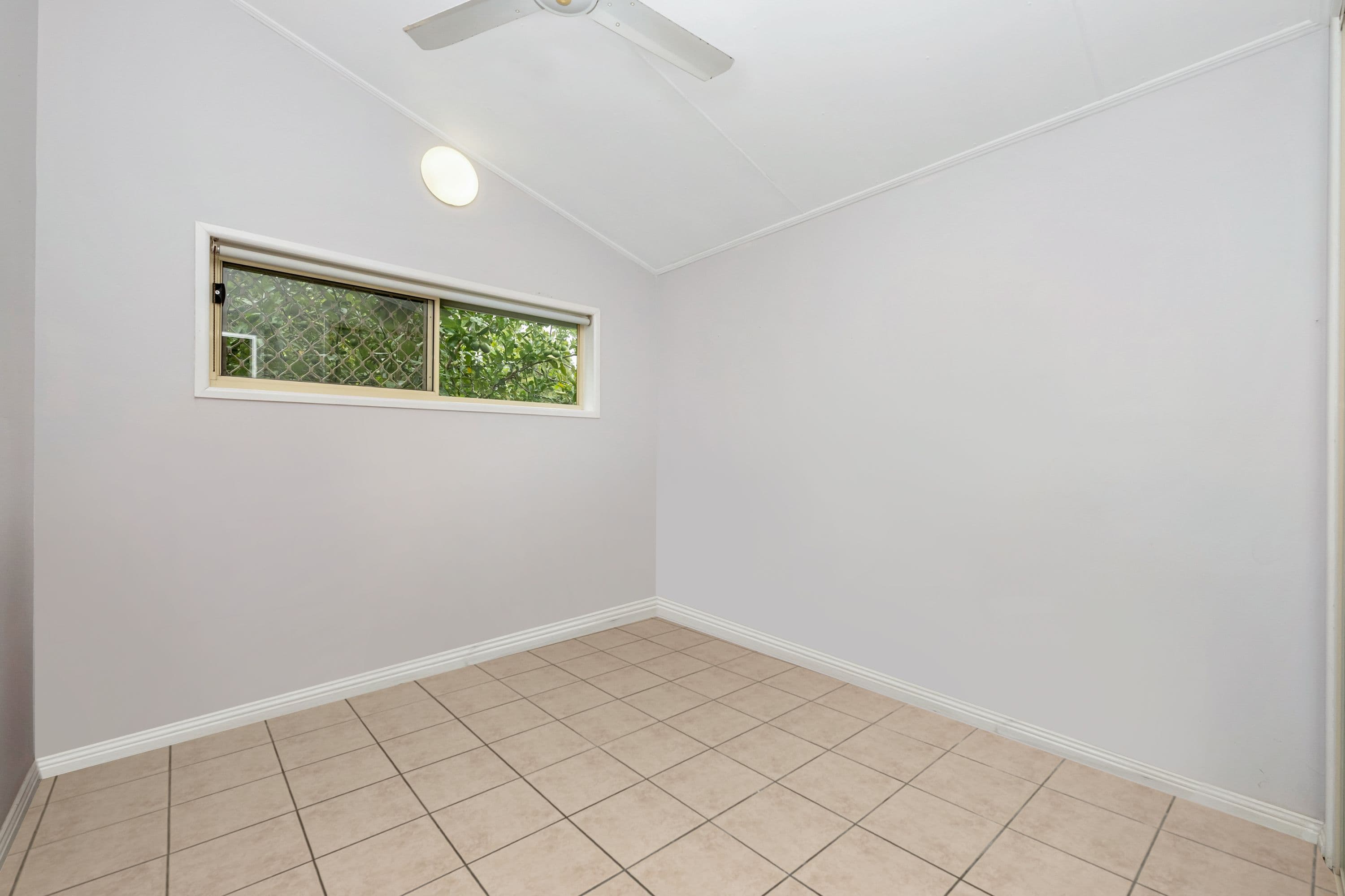 206 Balgal Beach Road, Balgal Beach QLD 4816, Balgal Beach - Thumbnail 5
