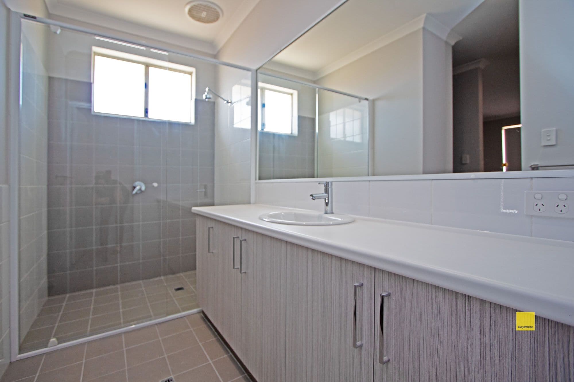 6 Bremer Parade, Jurien Bay WA 6516, Jurien Bay - Thumbnail 3