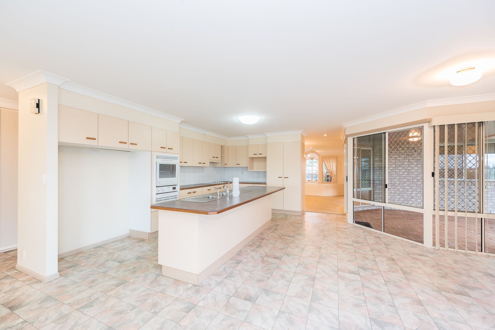 36 Barlow Street, Bundaberg North QLD 4670, Bundaberg North - Thumbnail 8