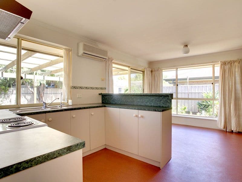 5 Poplar Walk, SEAFORD SA 5169, Seaford - Thumbnail 2
