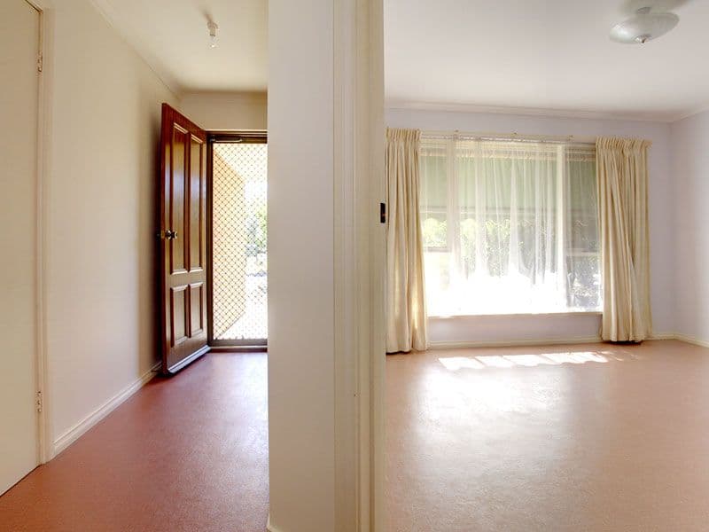 5 Poplar Walk, SEAFORD SA 5169, Seaford - Thumbnail 6