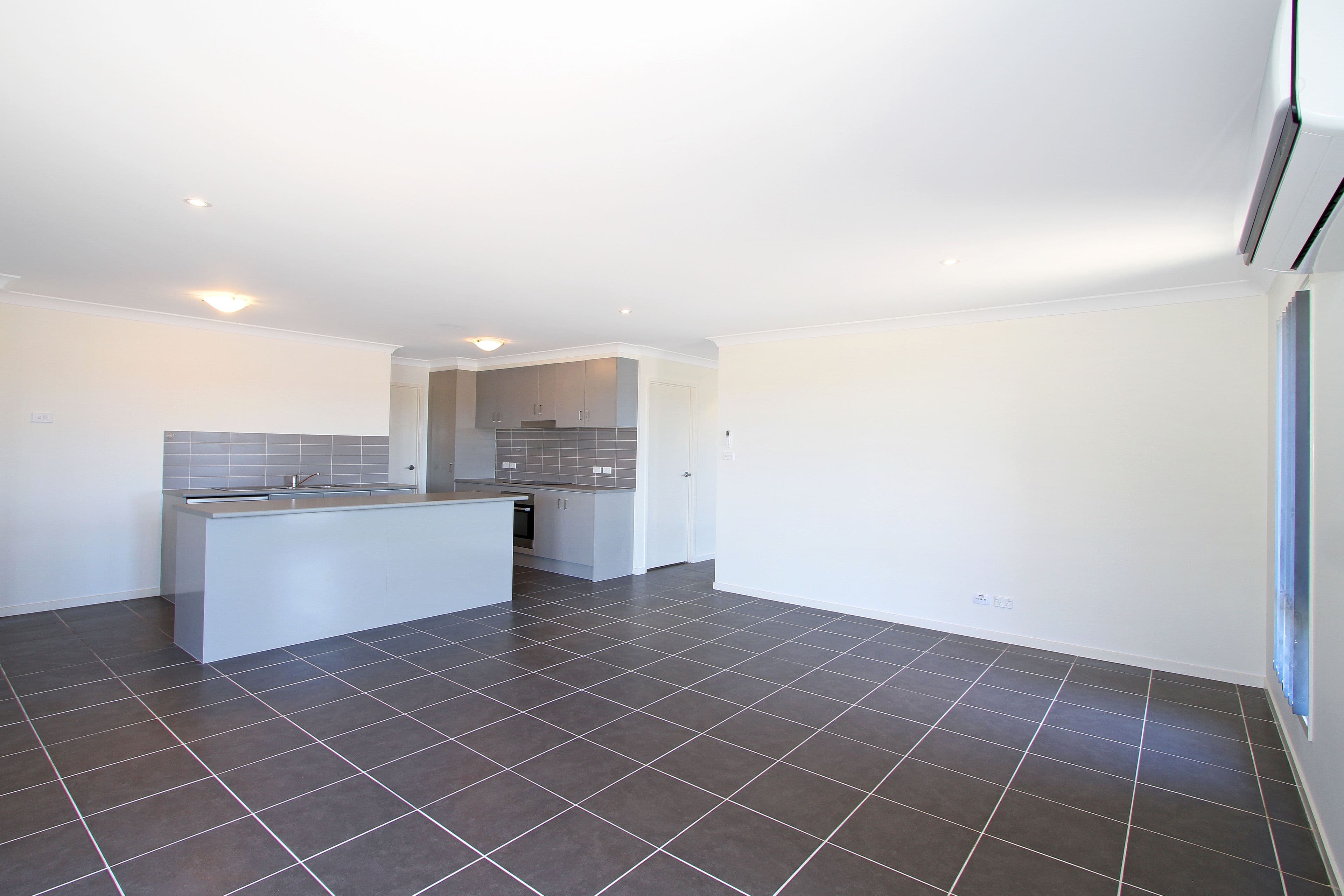1 Stokes Avenue, Westdale - Thumbnail 4