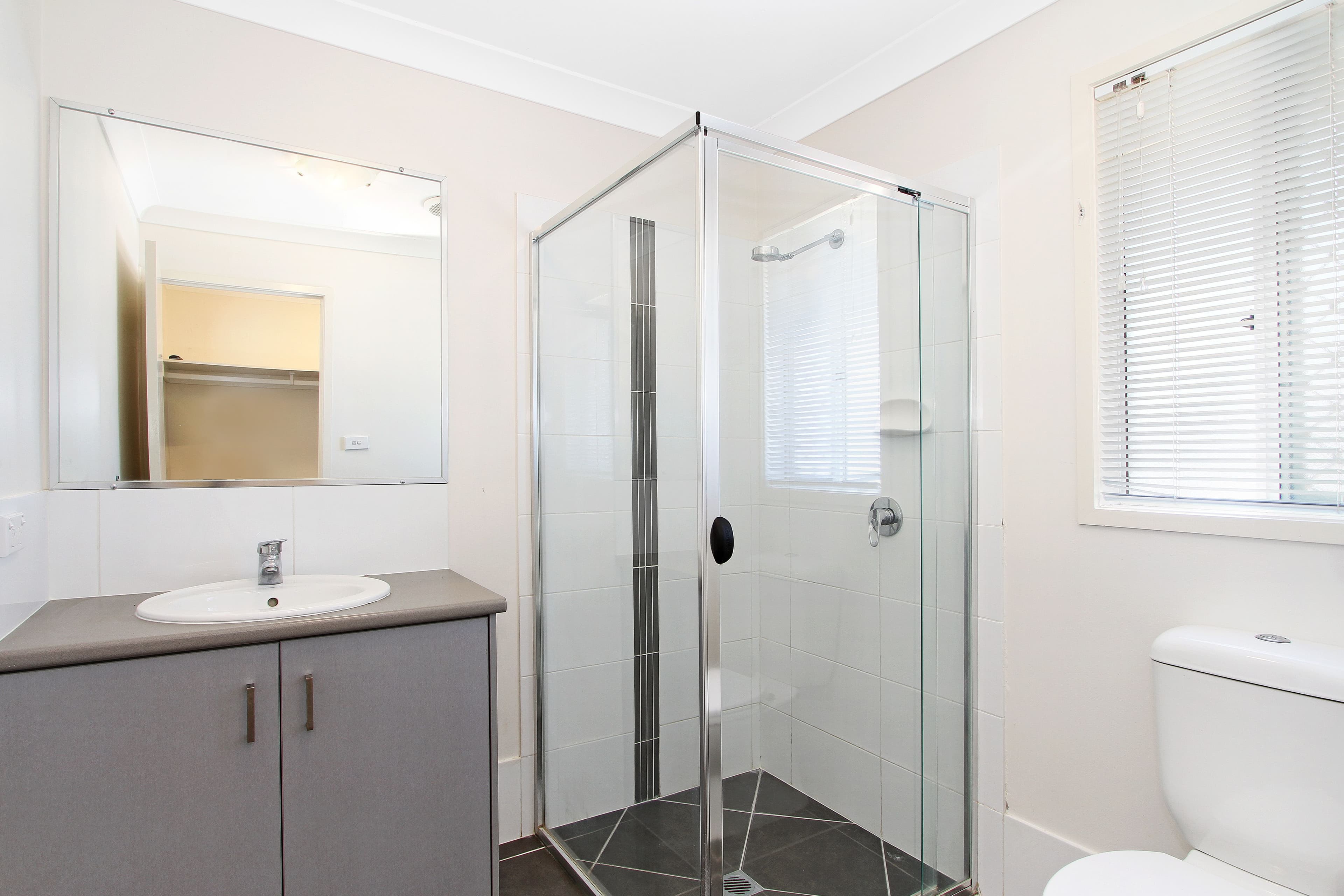 1 Stokes Avenue, Westdale - Thumbnail 7