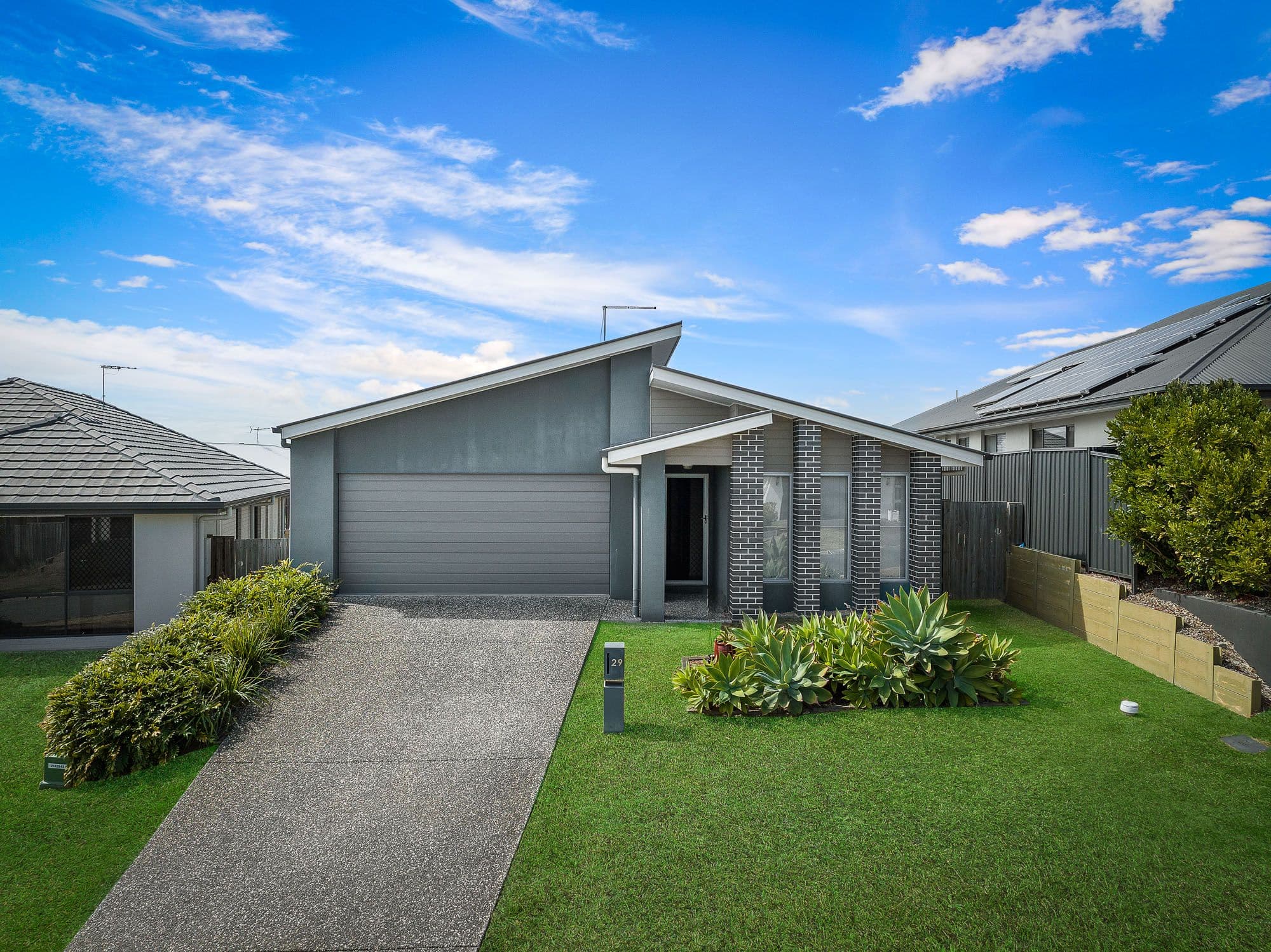 9 Kooroora Ridge, Kendall, Kendall - Image 1