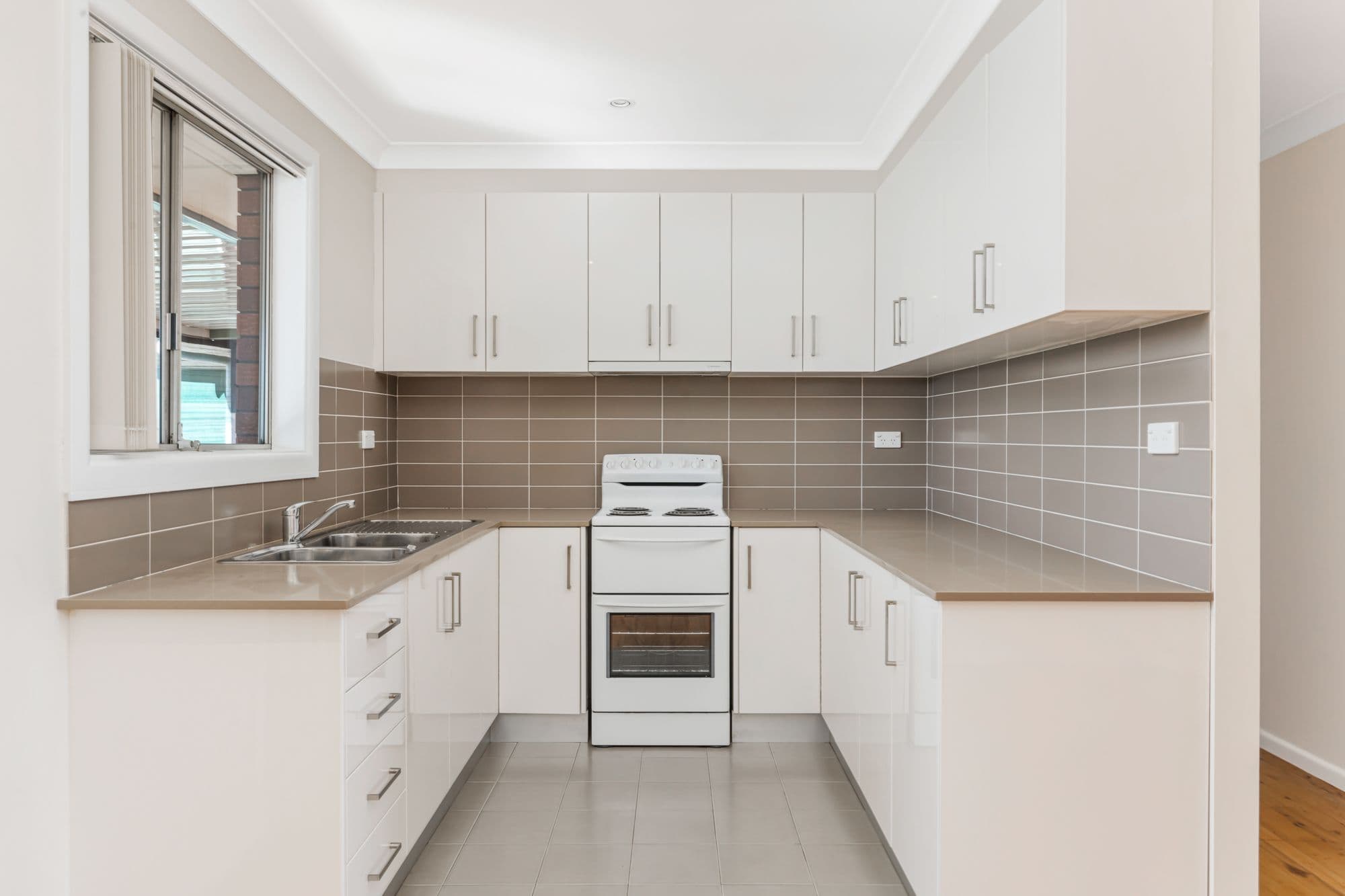 2 Bass Street, Colyton NSW 2760, Colyton - Thumbnail 2