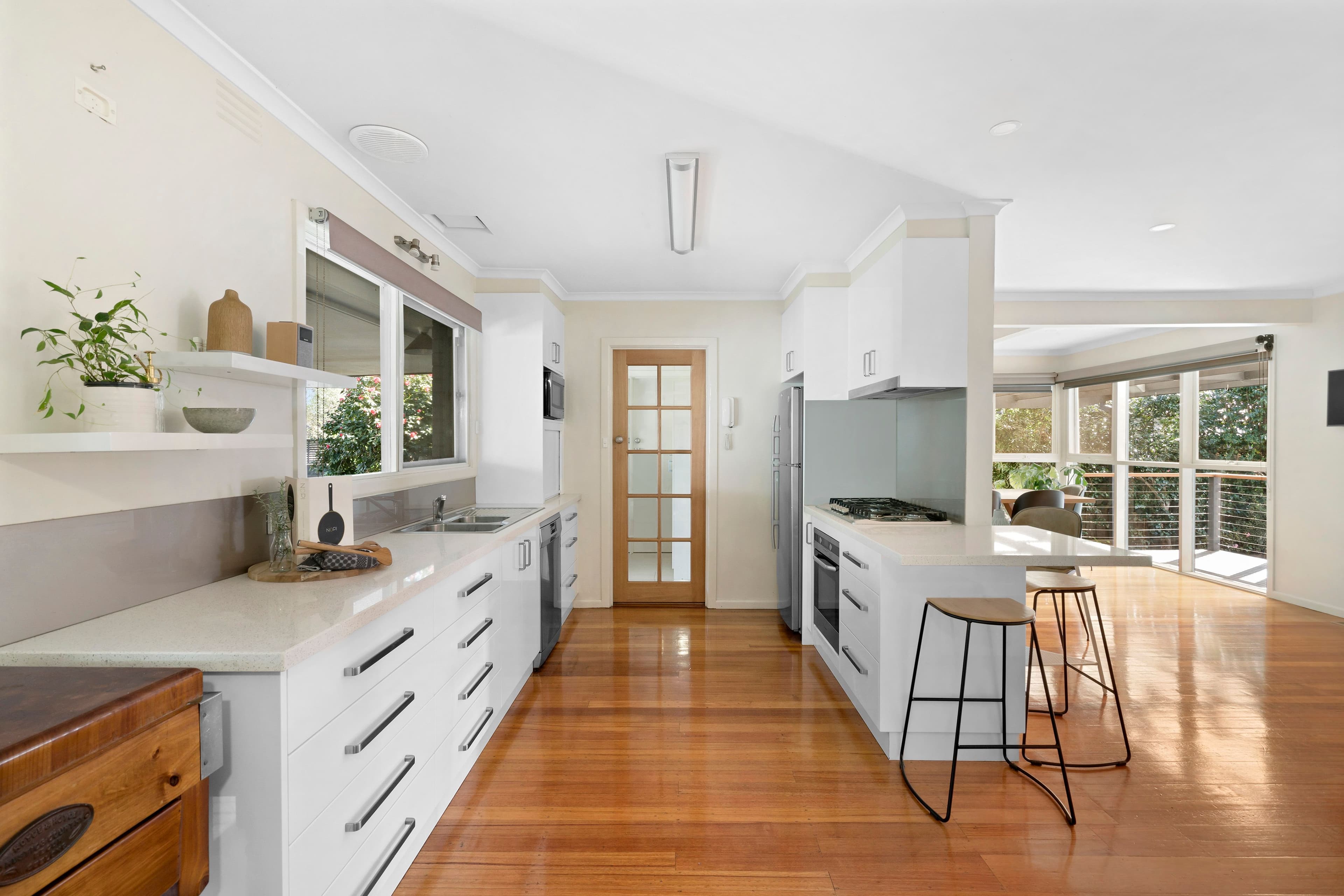 15 Tara Drive, Frankston VIC 3199, Frankston - Thumbnail 4