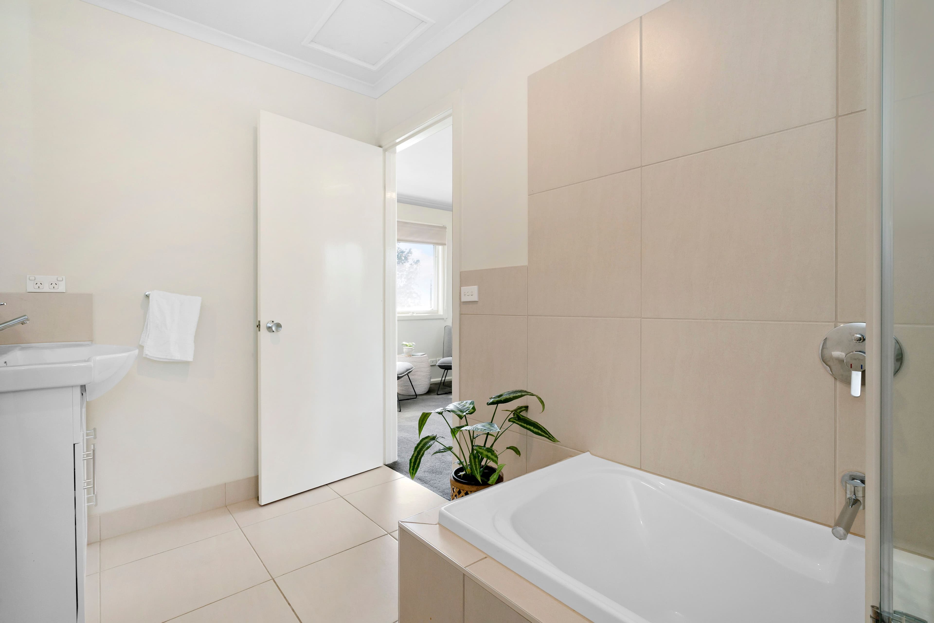 15 Tara Drive, Frankston VIC 3199, Frankston - Thumbnail 6