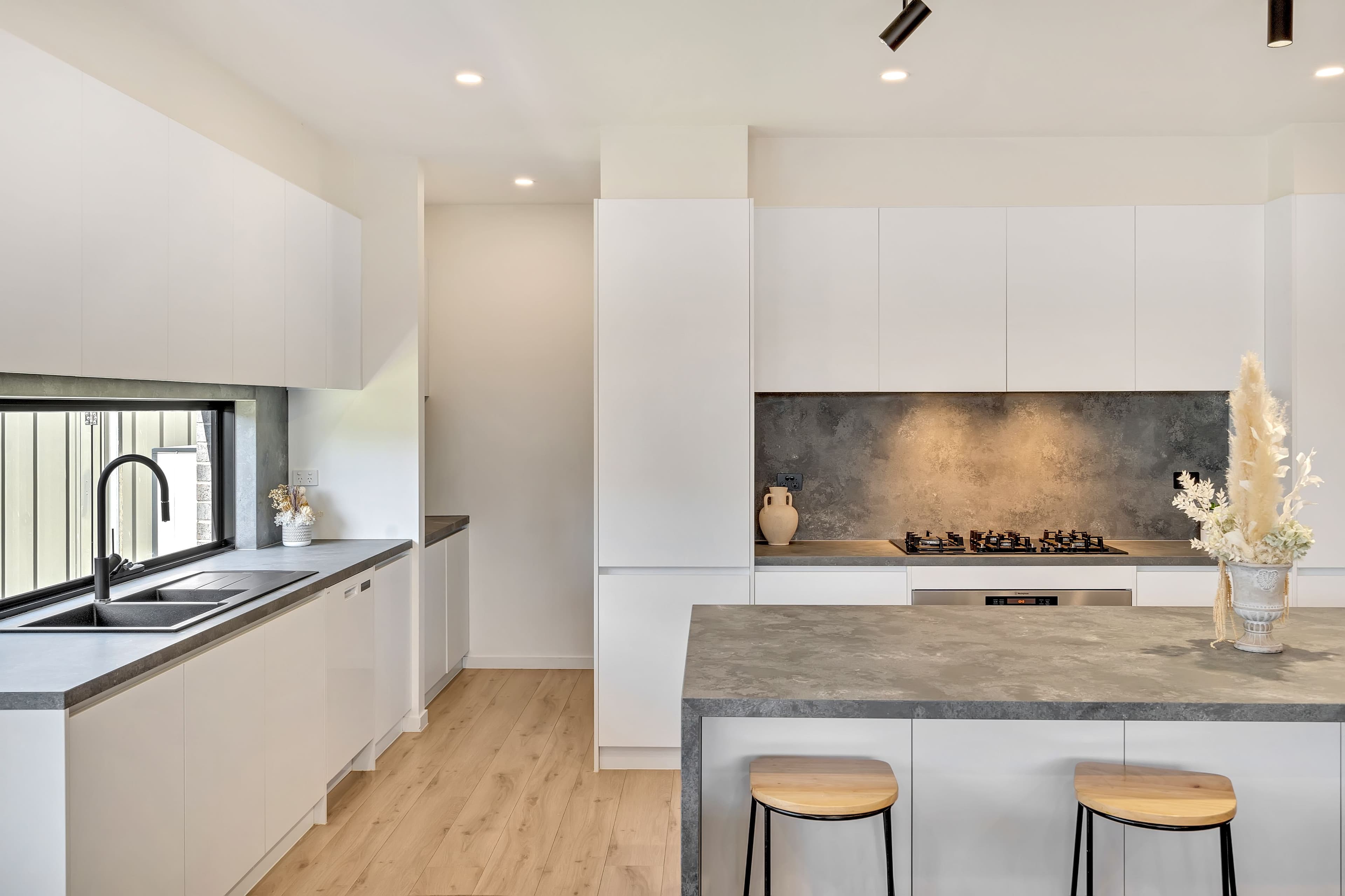 2 Millau Avenue, Craigieburn VIC 3064, Craigieburn - Thumbnail 7