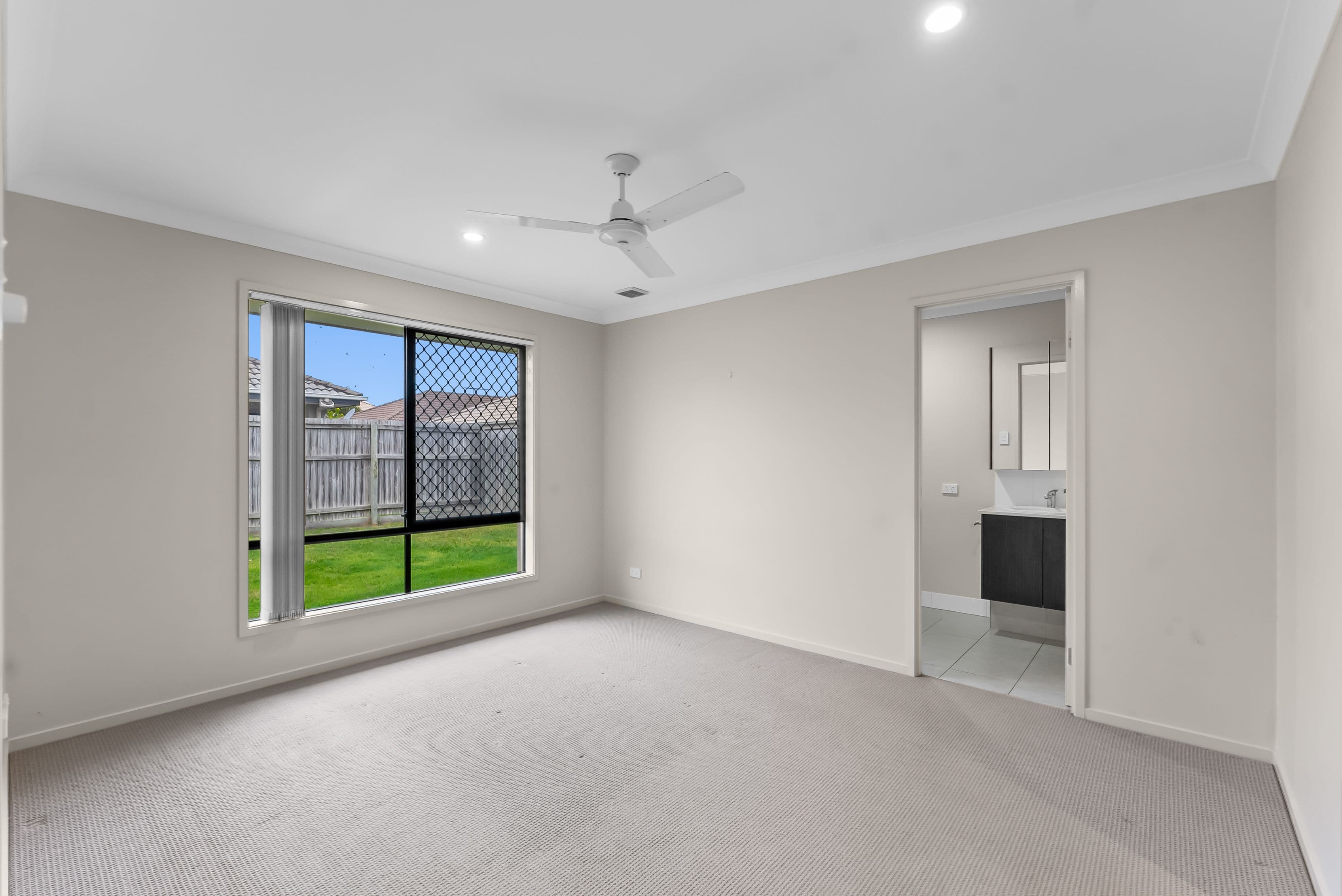 23 Mcilwaith Street, North Lakes QLD 4509, North Lakes - Thumbnail 6