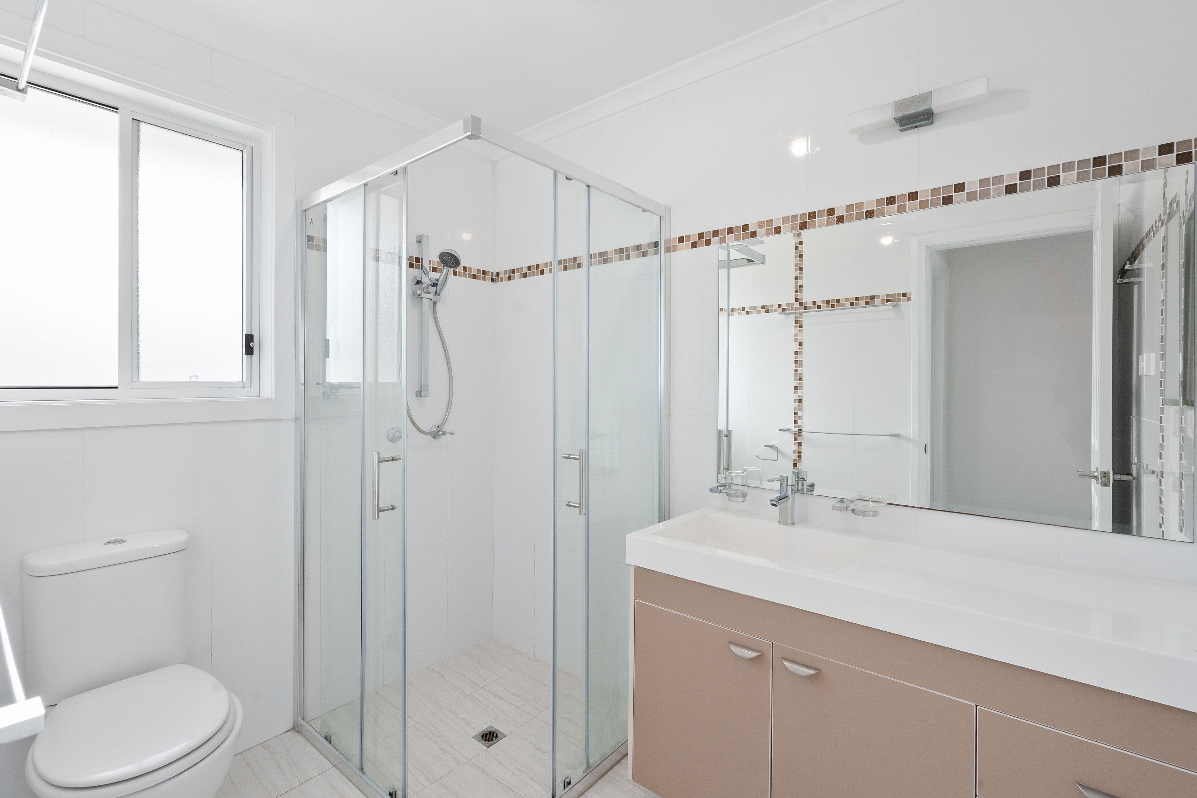 15 & 15a Dandenong Close, Bossley Park NSW 2176, Bossley Park - Thumbnail 5