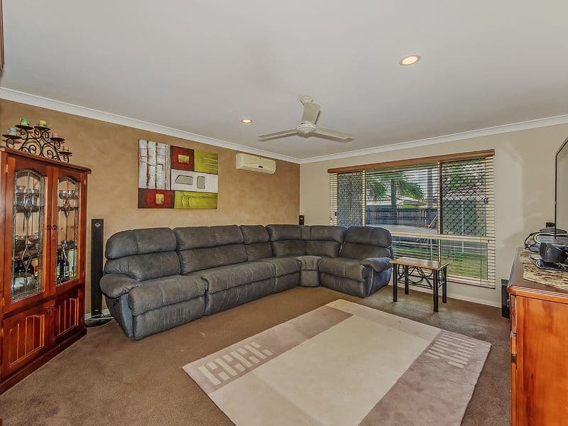 40 Gilchrist Drive, CURRUMBIN WATERS QLD 4223, Currumbin Waters - Thumbnail 4