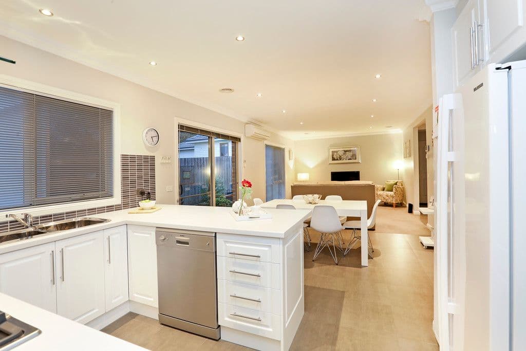 30-32 Clarke Avenue, Belmont VIC 3216, Belmont - Thumbnail 3