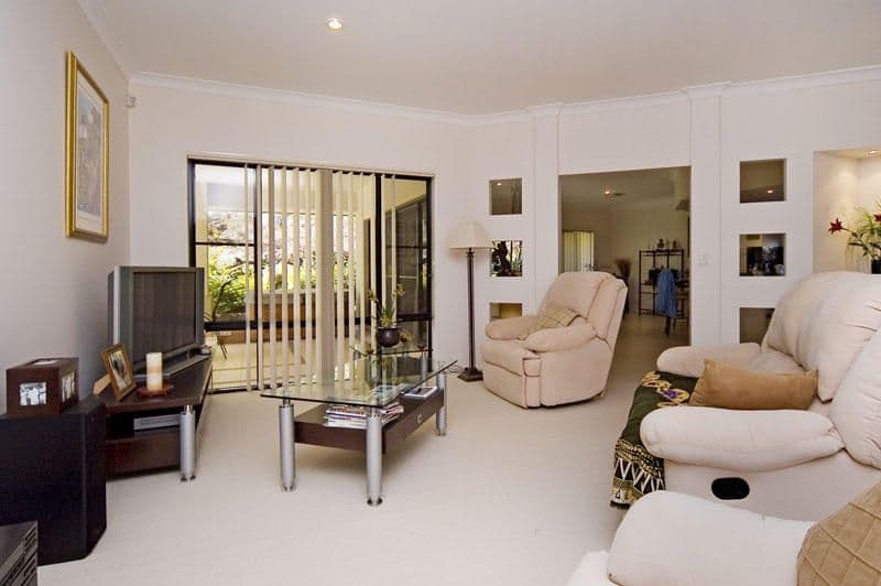 7 Buccaneer Way, COOMERA QLD 4209, Coomera - Thumbnail 2
